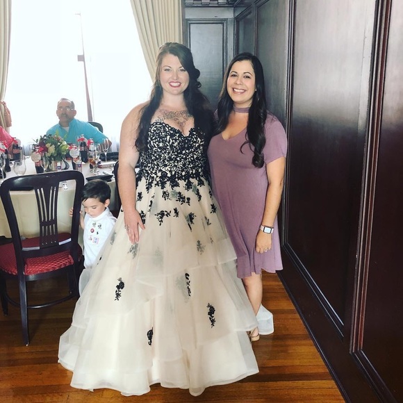 NOT Your Average Plus Size Wedding Dress - Picture 6 of 6